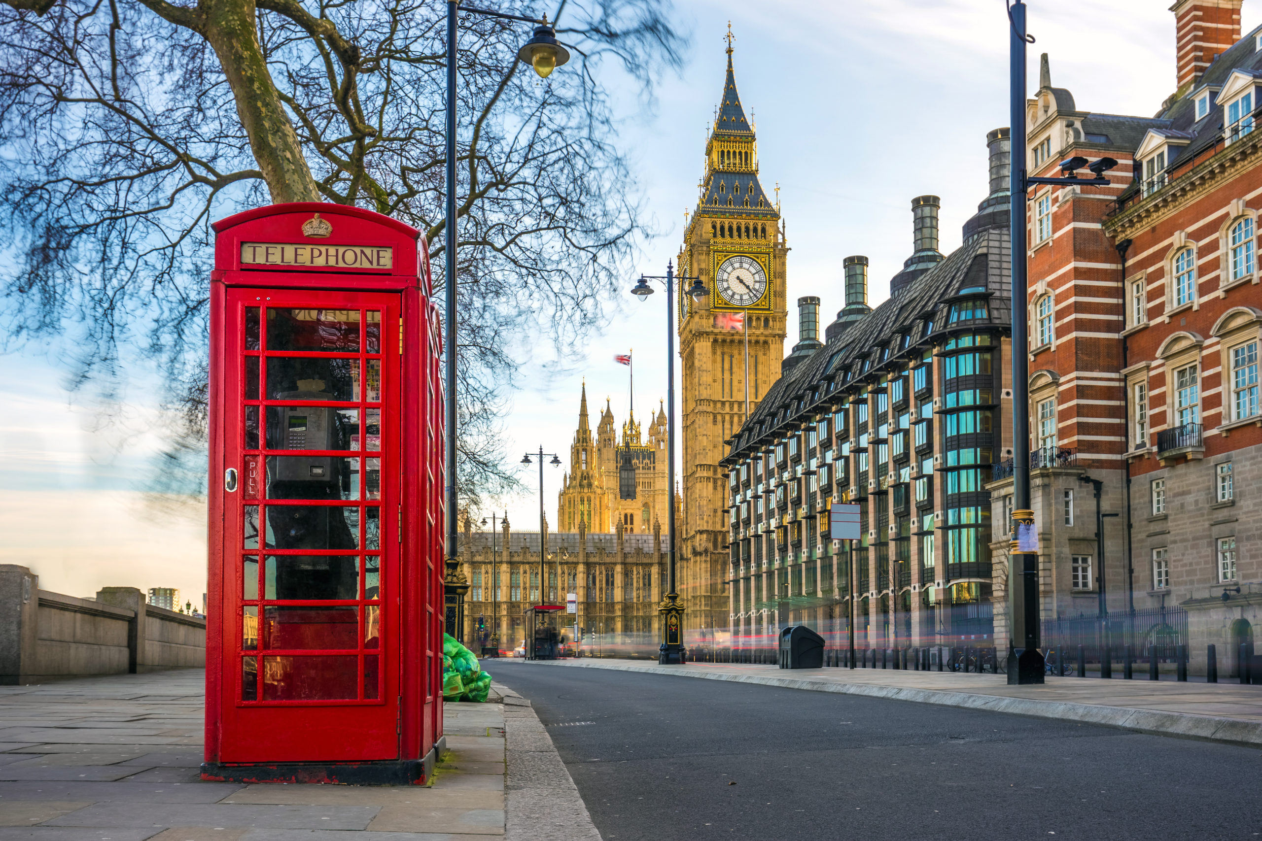 Bank of England Governor claims Bitcoin will fail as payment method