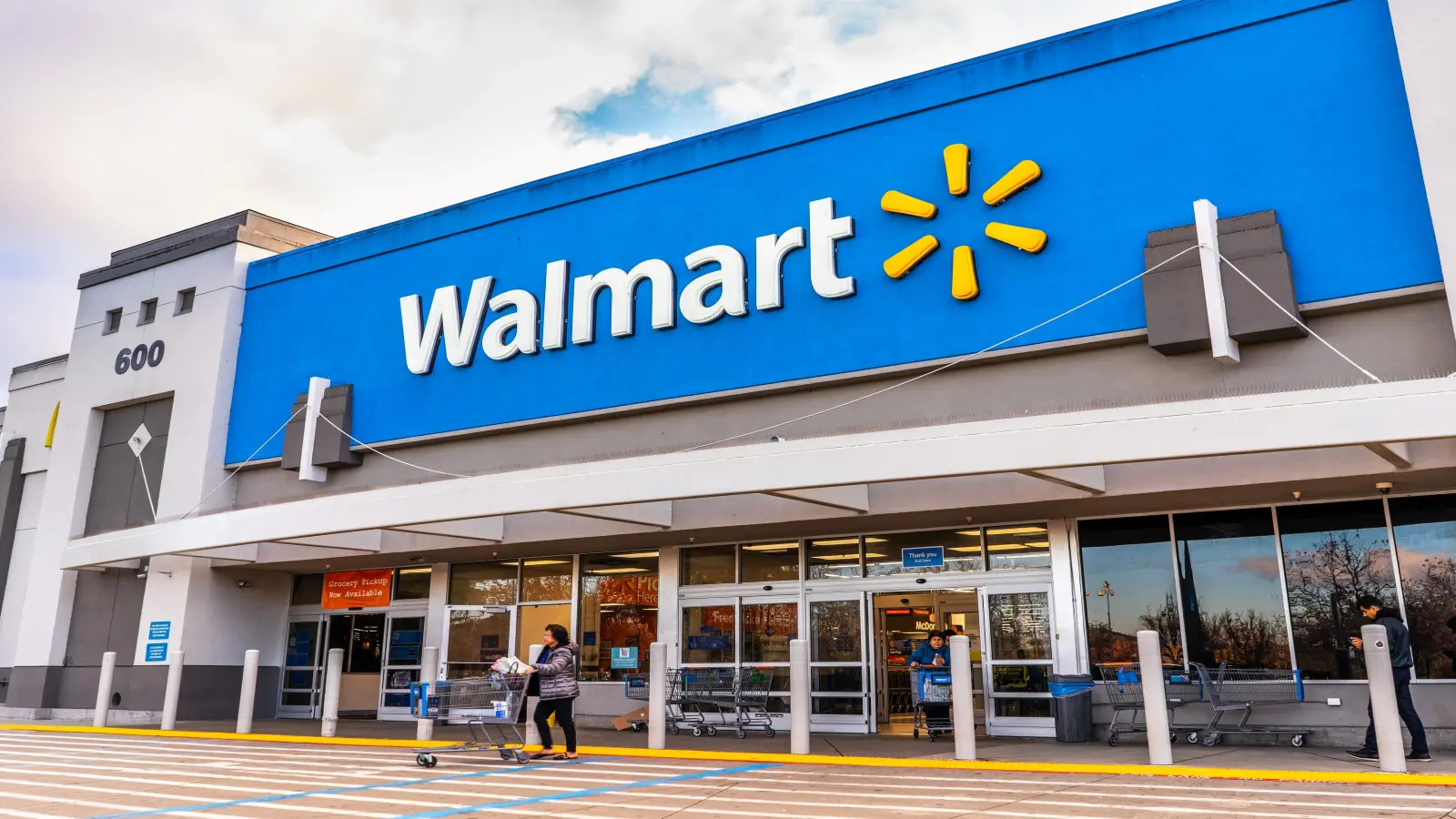 Walmart CTO Weighs in on the Role of Crypto Disruption